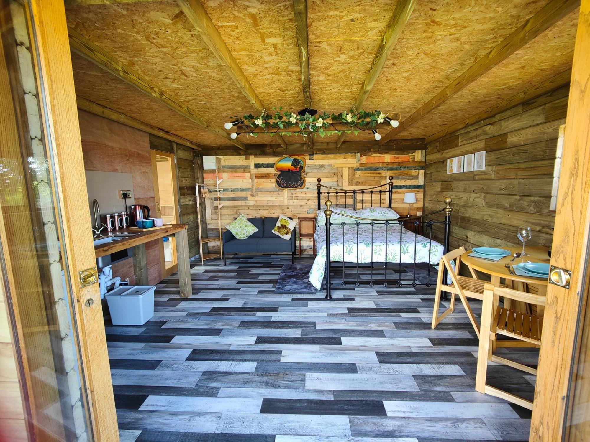 Little Swelle Cabin With Awesome Sea Views Poundstock Εξωτερικό φωτογραφία